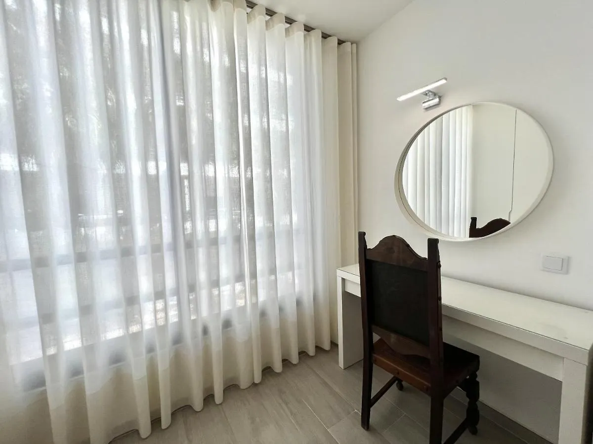 Beachside Apartment - With Pool By Hd Properties Quarteira